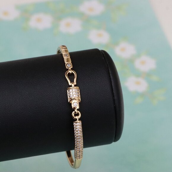 Elegant Rose Gold Bangle with Sparkling Crystal Detailing, XPBL0512 - Picture 8 of 12